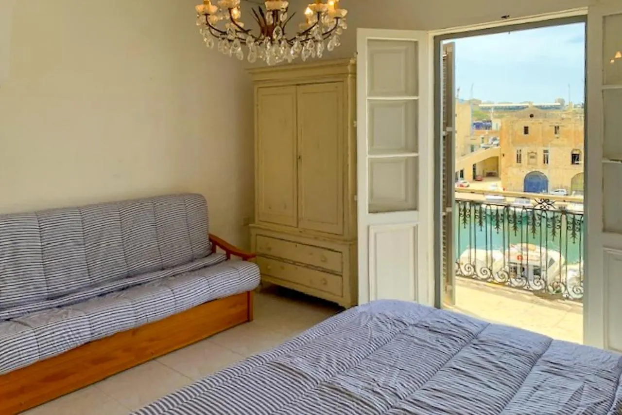 Marina View - Front Of Sea Cospicua - Happy Rentals 0*,