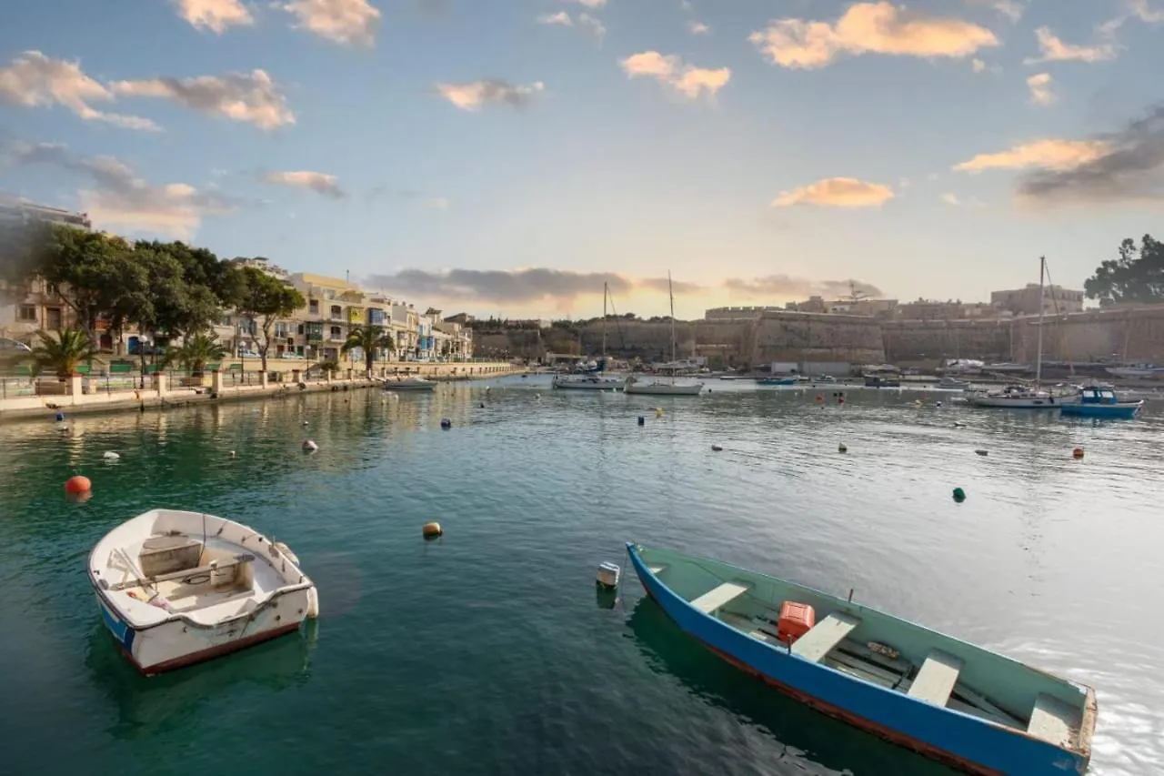 Holiday home Marina View - Front Of Sea Cospicua - Happy Rentals