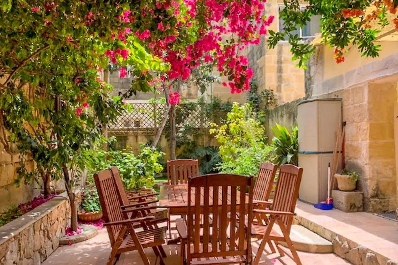 Holiday home Marina View - Front Of Sea Cospicua - Happy Rentals