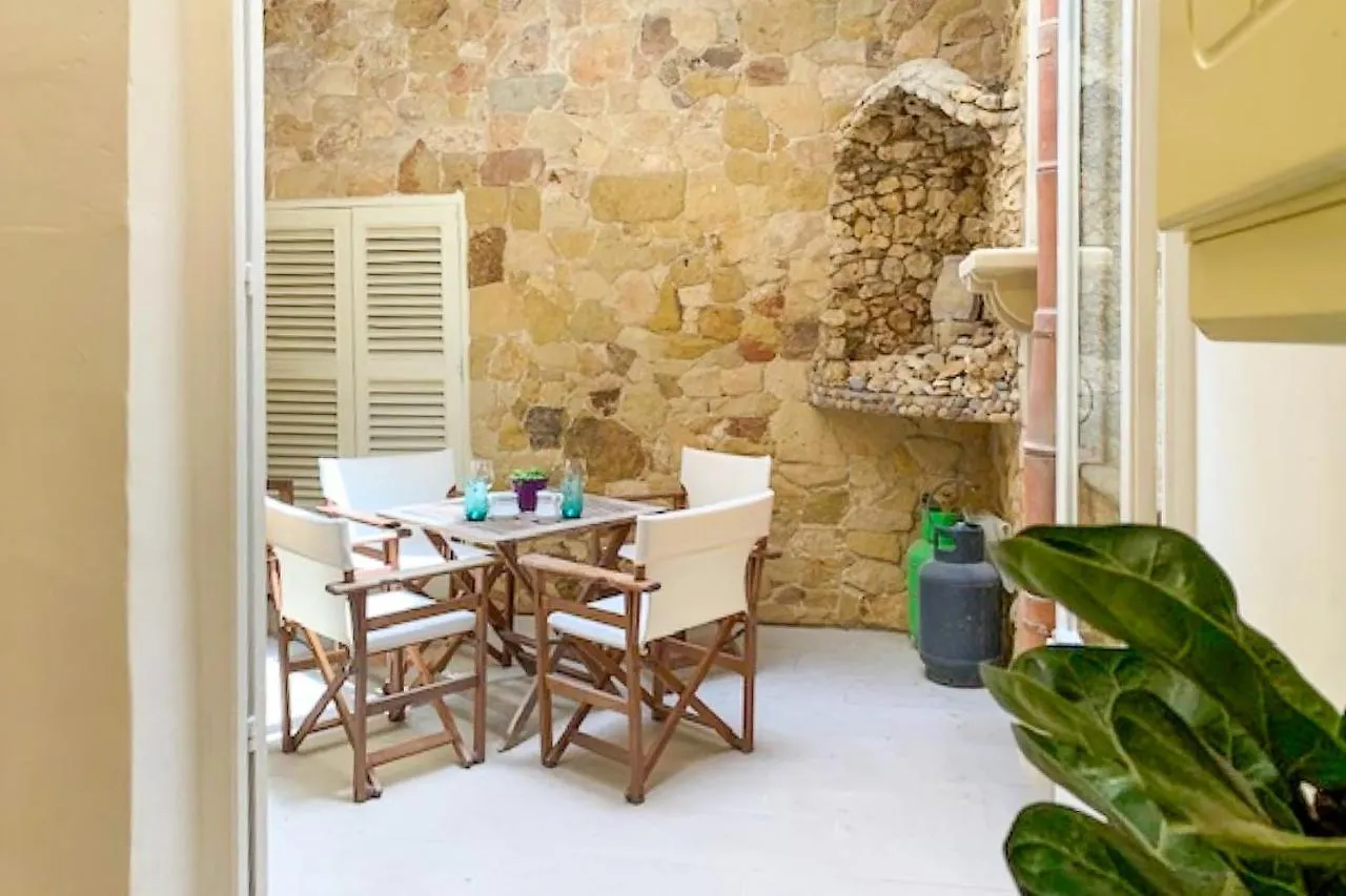 Holiday home Marina View - Front Of Sea Cospicua - Happy Rentals